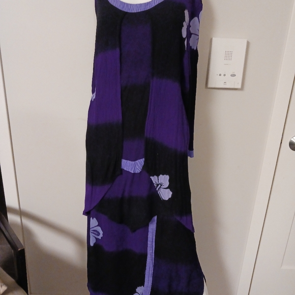 Simple People 2 piece women's skirt/top set, purple/dk purple/ black - Picture 11 of 12